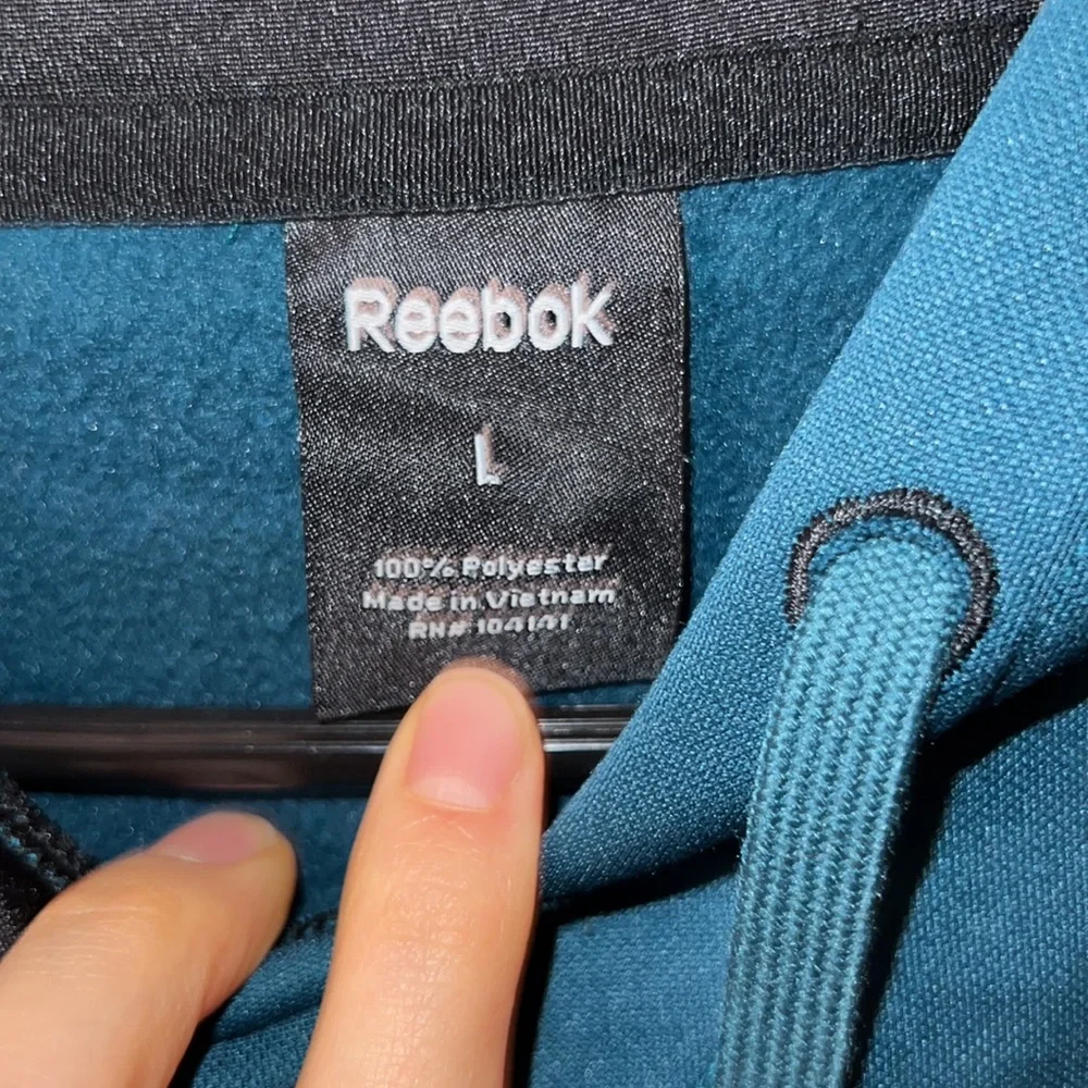 Reebok Perf Fleece Pullover Hoodie - Picture 5 of 5